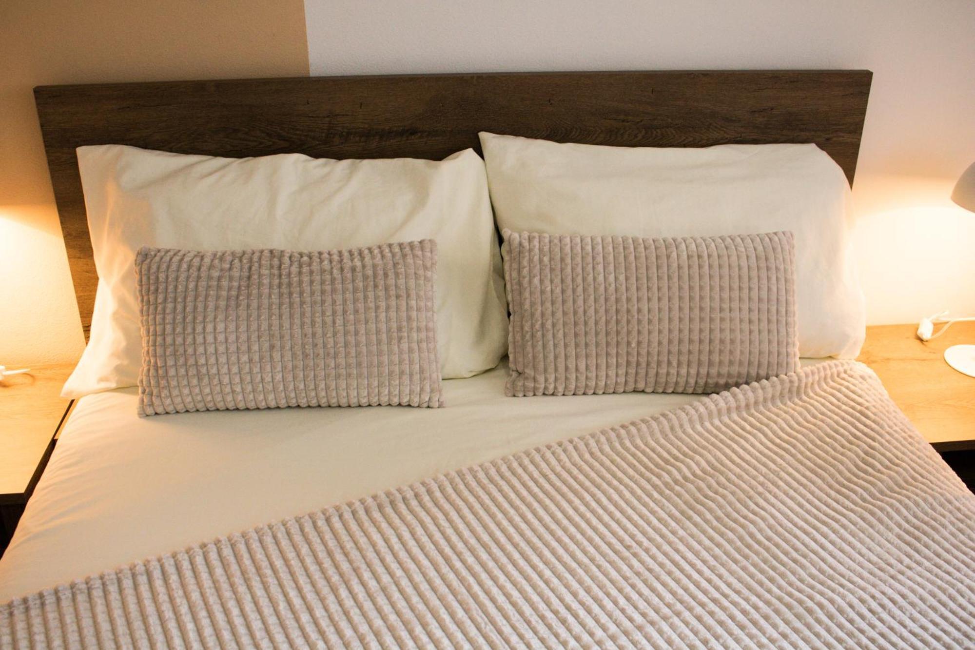 Angie'S Perfect Location Flat - Walk To Sights Tirana Exterior foto